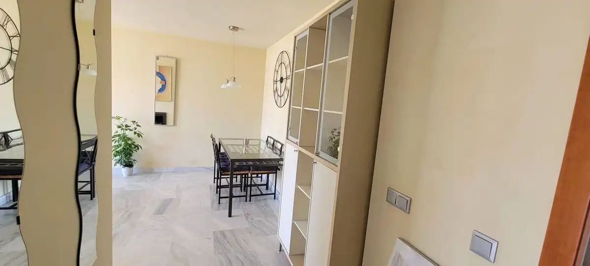 Apartamento con piscina en venta en Los Flamingos, imagen 8