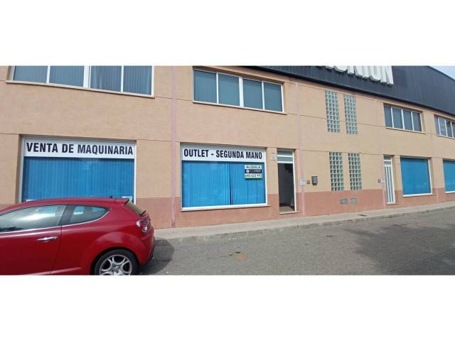 Nave industrial en Alquiler en DEL CENTRO EXCURSIONISTA , 18 en Campo Alto - Club de Campo