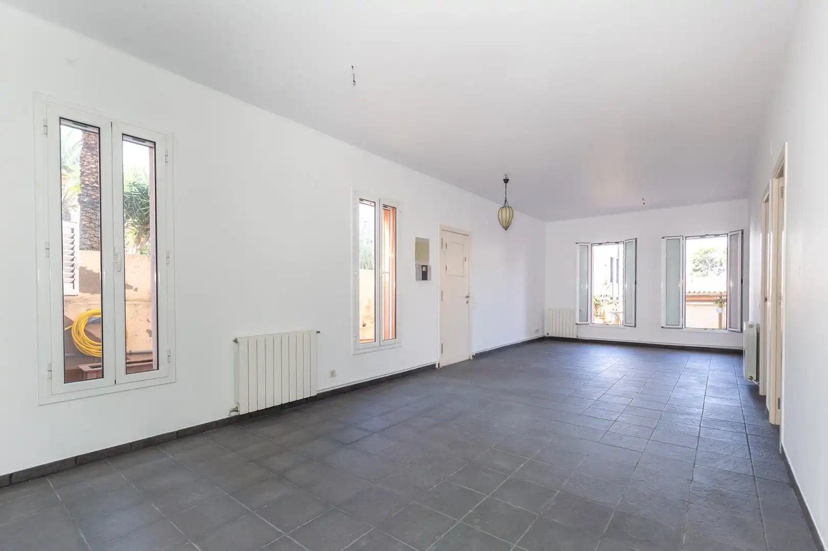 Planta baja en venta en Sant Just Desvern con Calefacción y Terraza