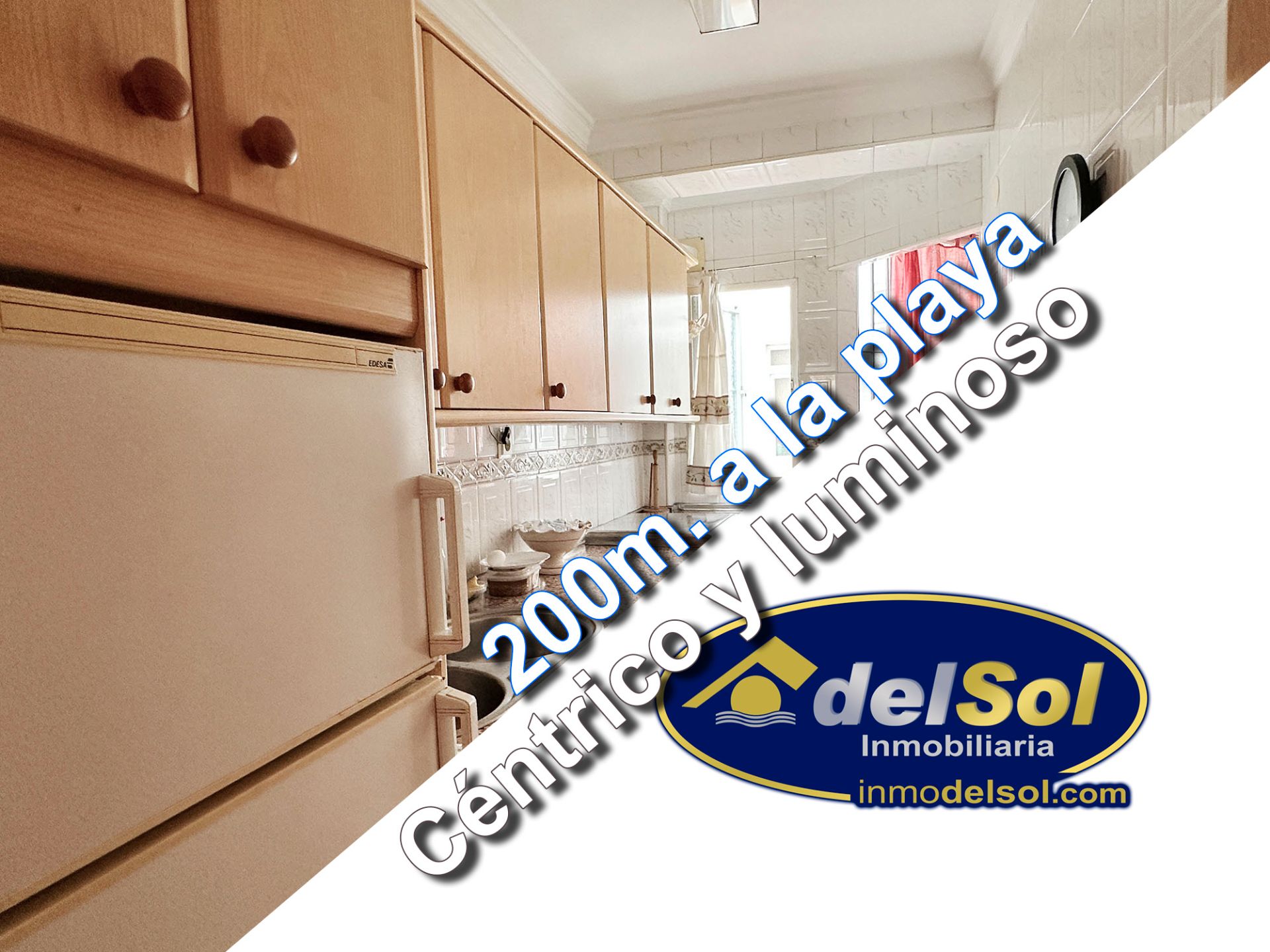 Vista exterior de Piso en venta en Vélez-Málaga con Amueblado