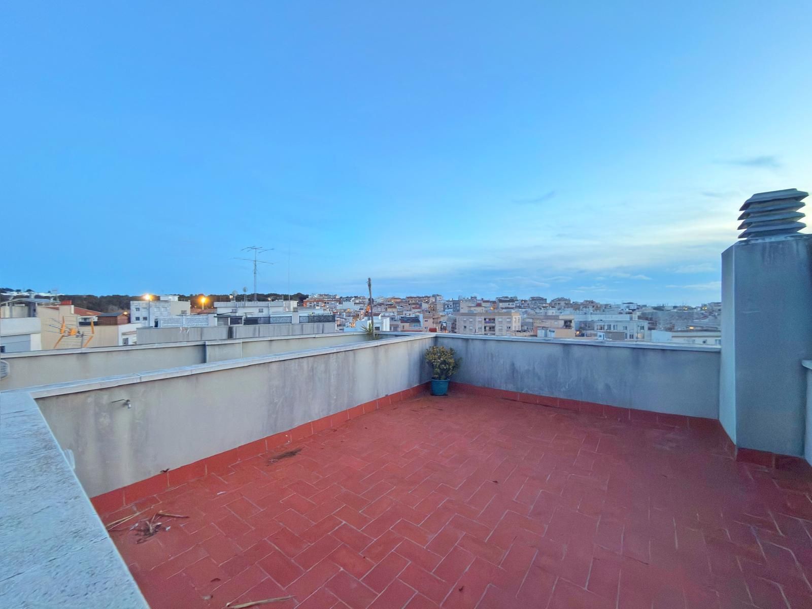 Pis en venda a Les Roquetes