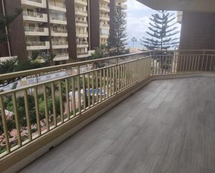 Terrassa de Pis en venda en Fuengirola amb Moblat, Forn i Rentadora