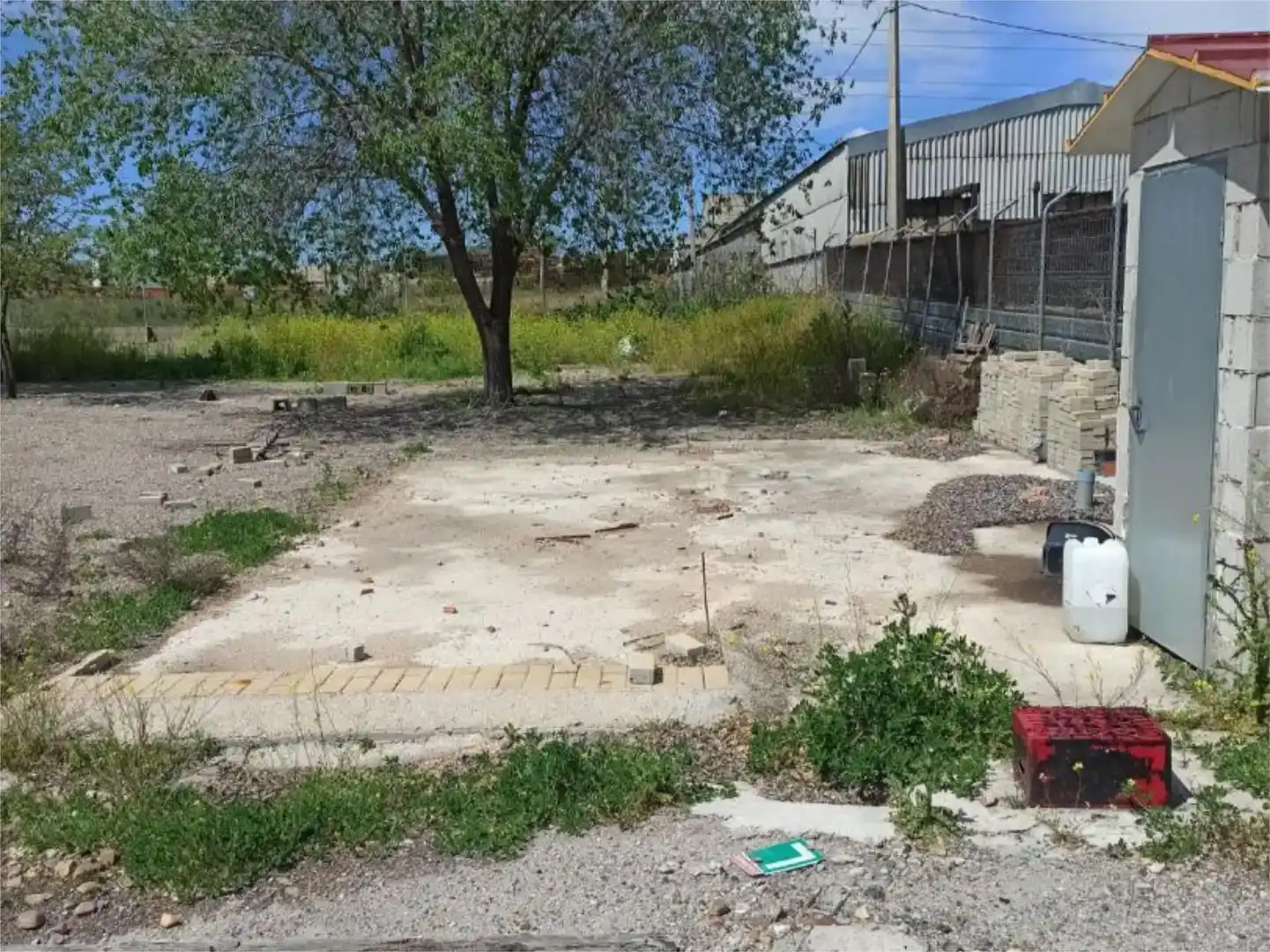 Fabrik Grundstücke zur Miete in Parla