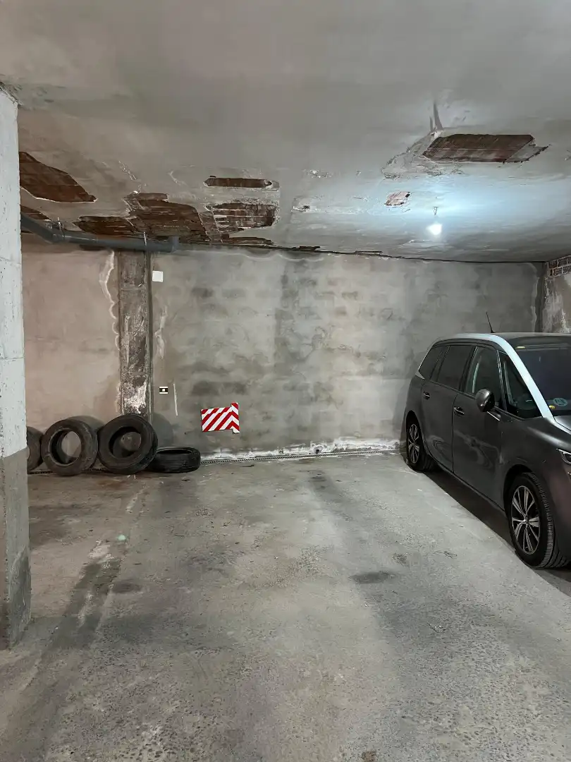 Parking de Piso en venta en Plasencia con Aire acondicionado, Terraza y Amueblado