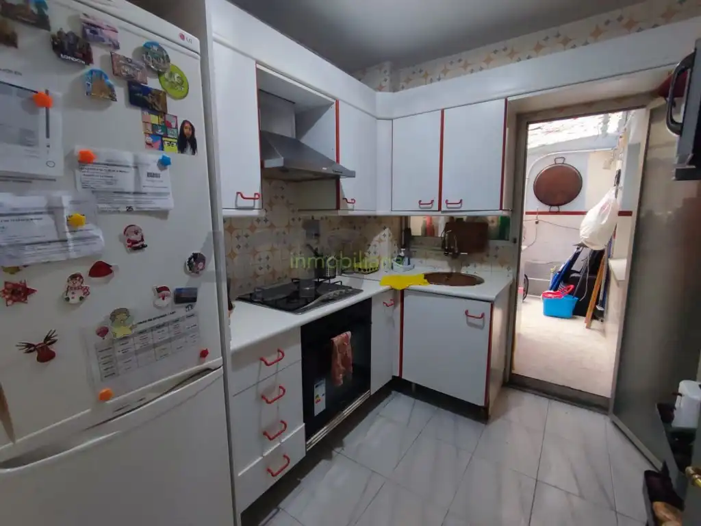 Piso en venta en Benifaió