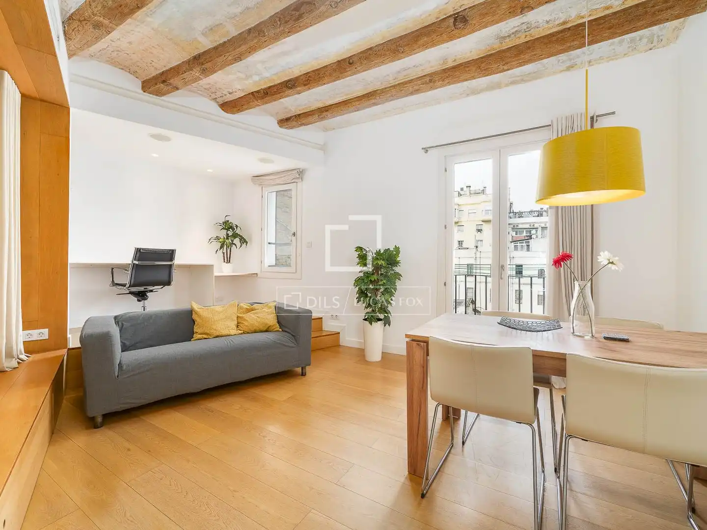 Sala de estar de Piso en venta en Barcelona con Aire acondicionado, Parquet y Amueblado