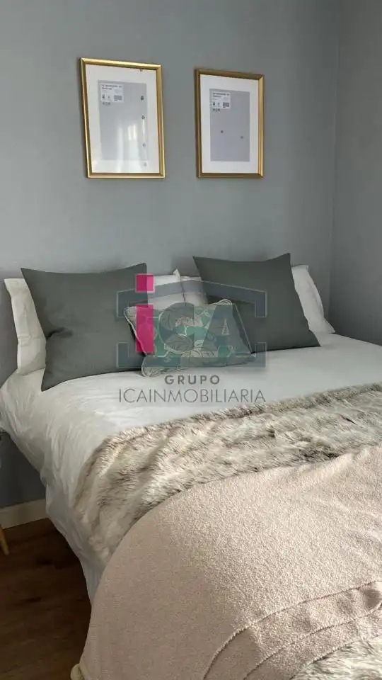 Schlafzimmer von Wohnung zum Verkauf in Cáceres mit Klimaanlage, Heizung und Möbliert