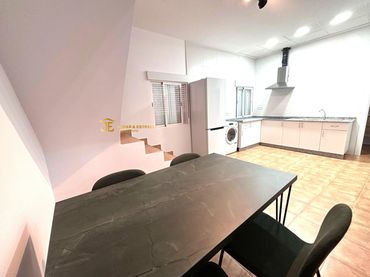 Apartment mit Balkon zum Verkauf in Lorca Ciudad