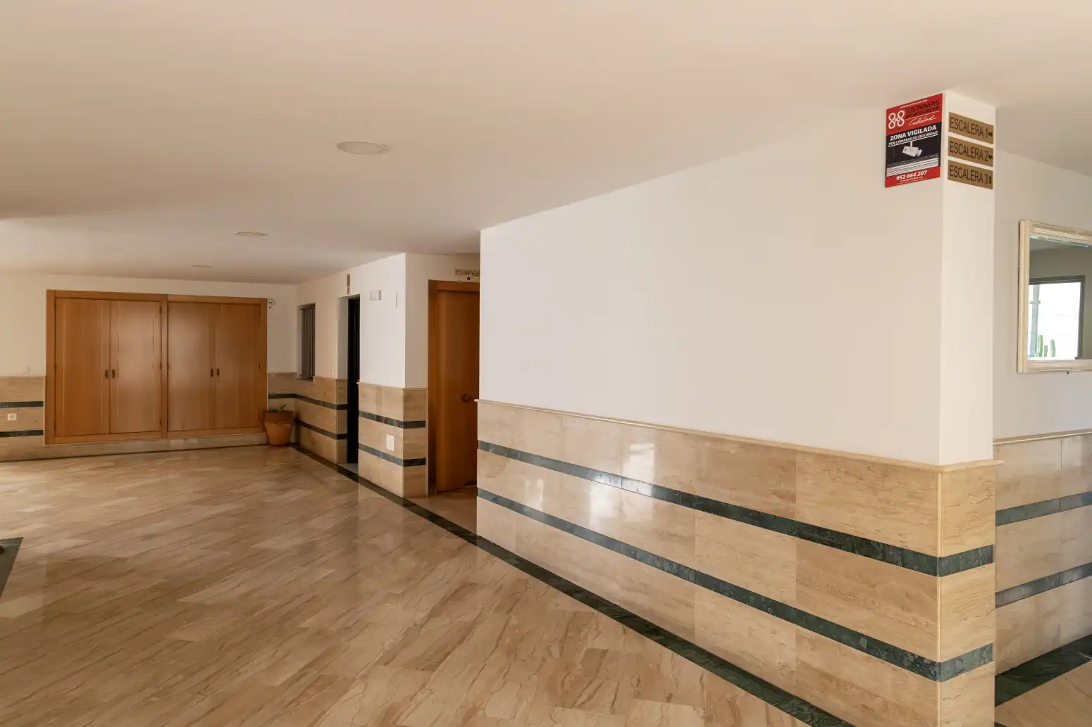 Piso en venta en Benalmádena con Aire acondicionado, Calefacción y Jardín privado