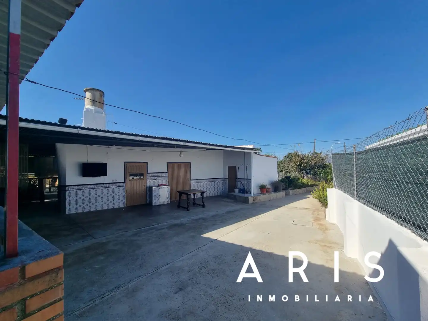 Exterior view of Houses for sale in Alhaurín de la Torre  with Air Conditioner, Private garden and Terrace