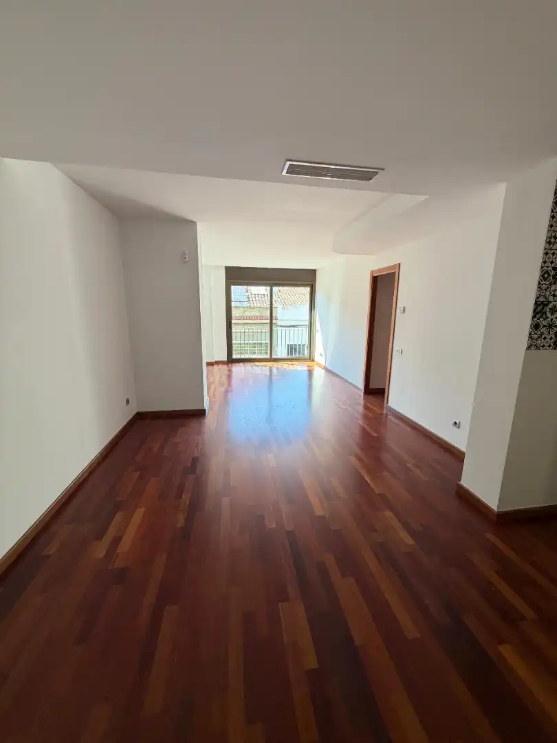 Sala d'estar de Pis en venda en Sabadell amb Aire condicionat, Calefacció i Parquet
