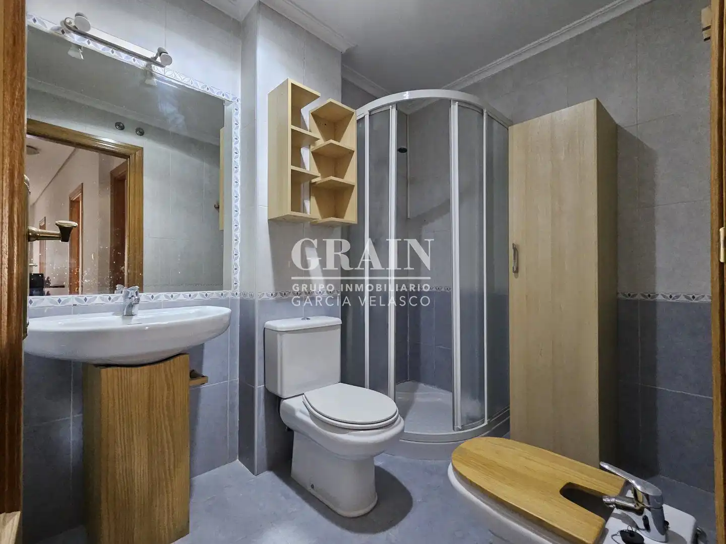 Bathroom of Attic for sale in Albacete  with Air Conditioner, Heating and Terrace