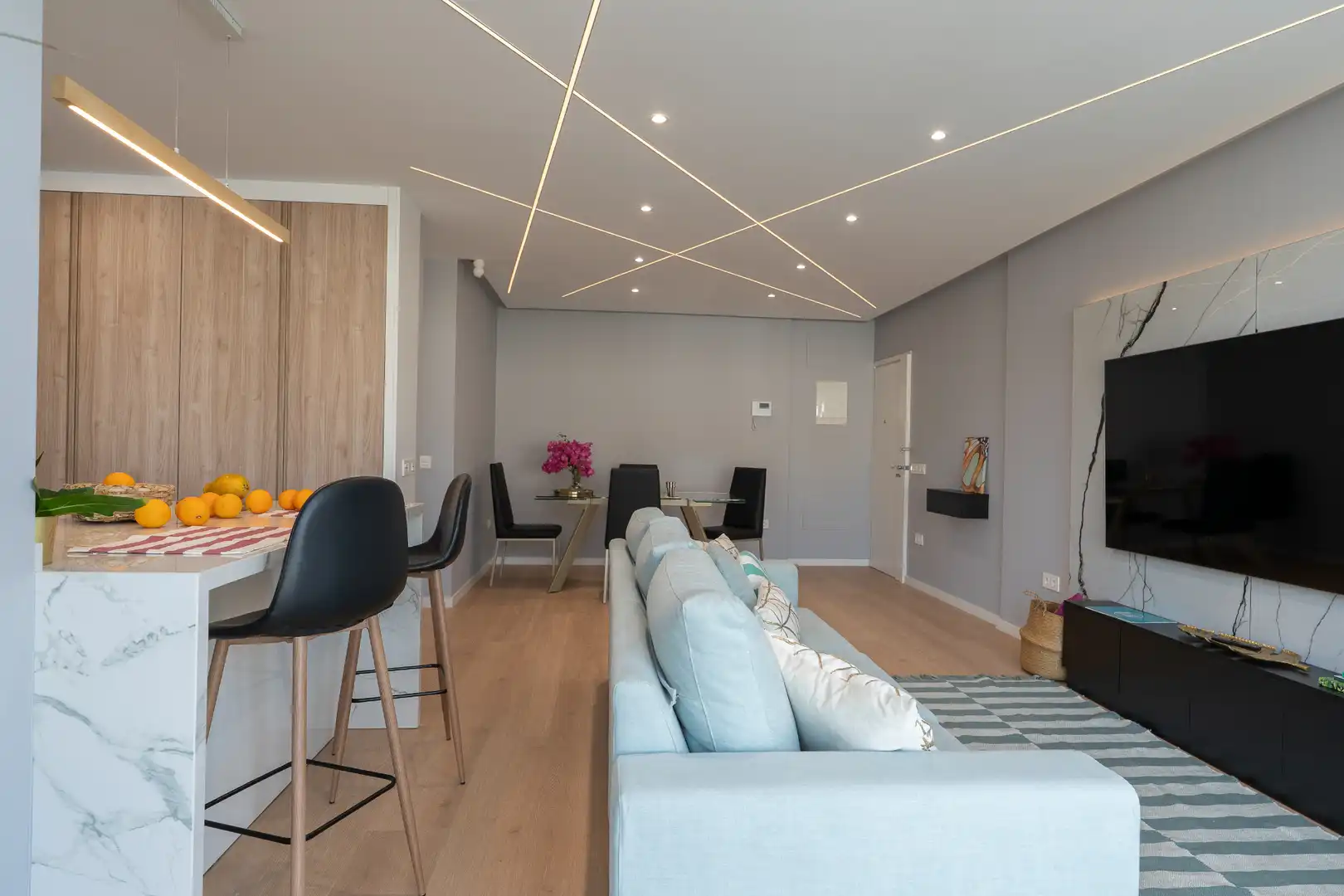 Living room of Flat for rent in Santa Cruz de Tenerife  with Furnished, Oven and Washing machine