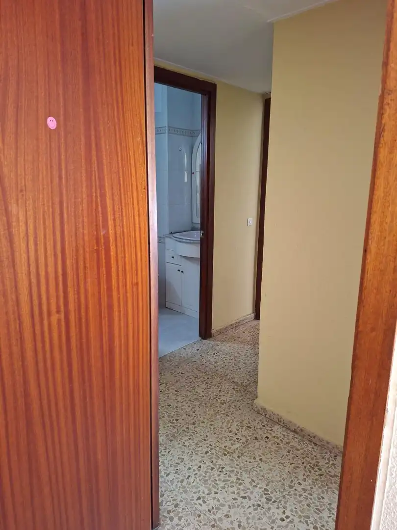 Piso de alquiler en Sevilla con Aire acondicionado, Amueblado y Balcón