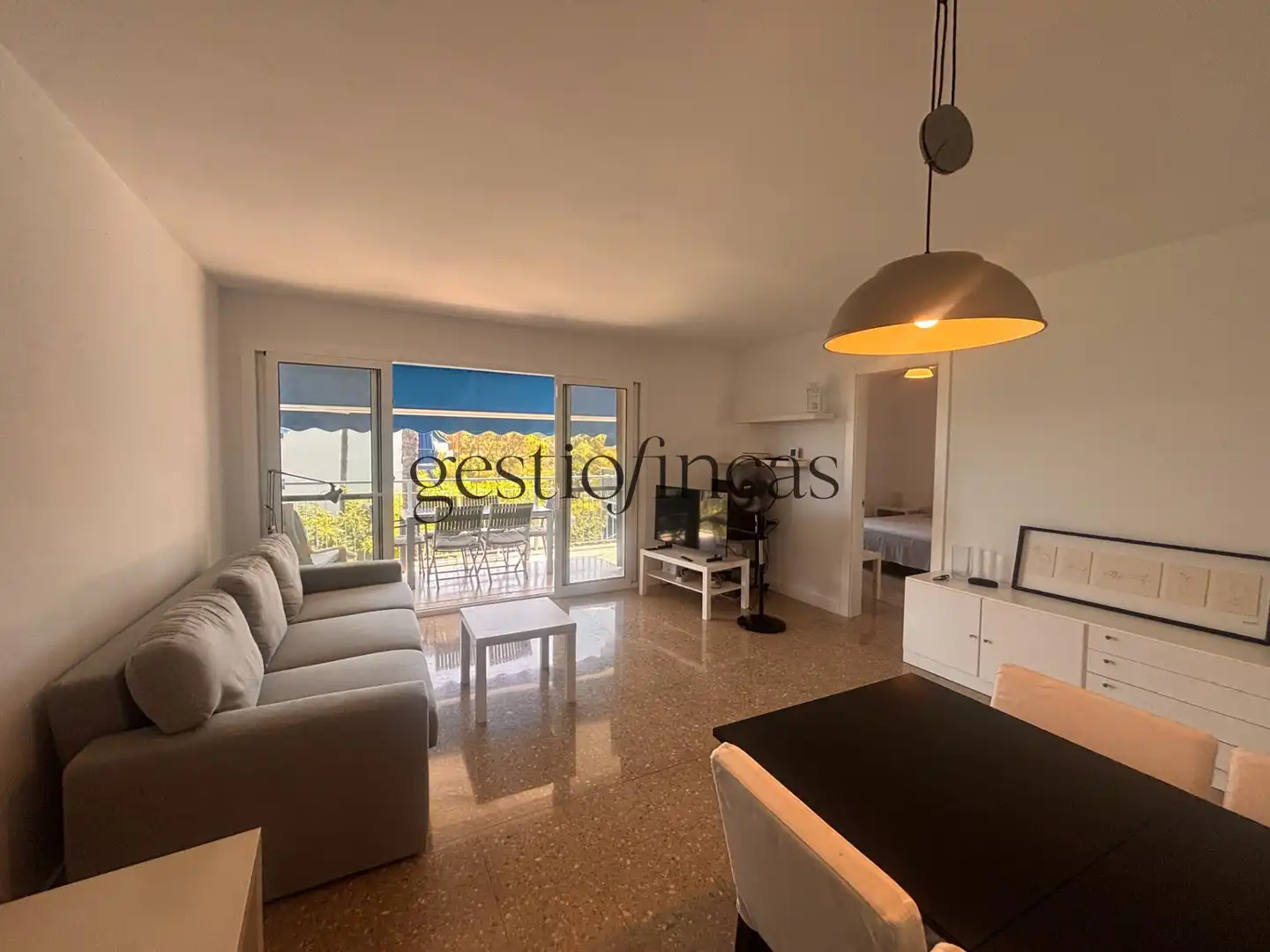 Sala de estar de Apartamento de alquiler en Cambrils con Aire acondicionado, Calefacción y Terraza