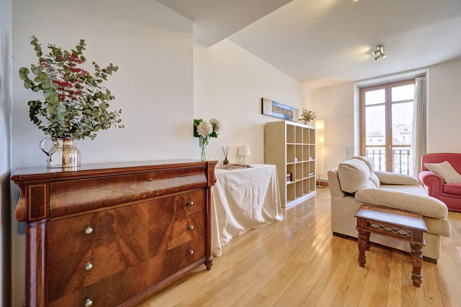 Living room of Flat for sale in  Pamplona / Iruña  with Heating, Parquet flooring and Storage room