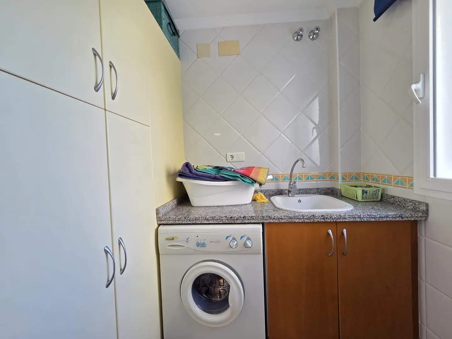 Bany de Casa adosada en venda en Gandia amb Aire condicionat, Jardí privat i Terrassa