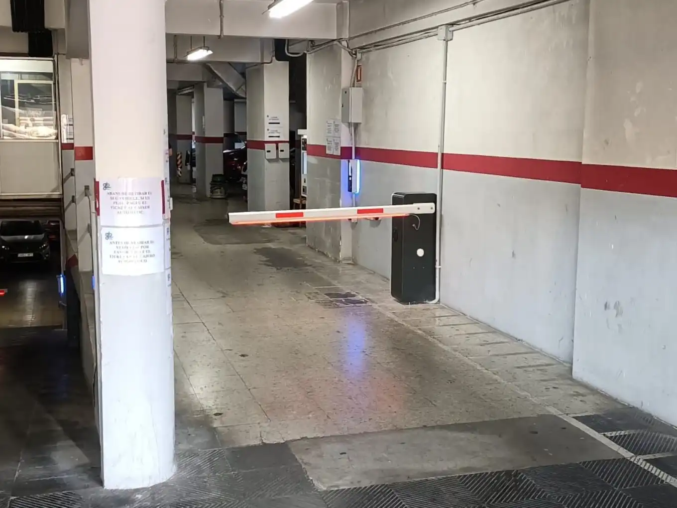 Parking de Garaje de alquiler en Barcelona con Alarma