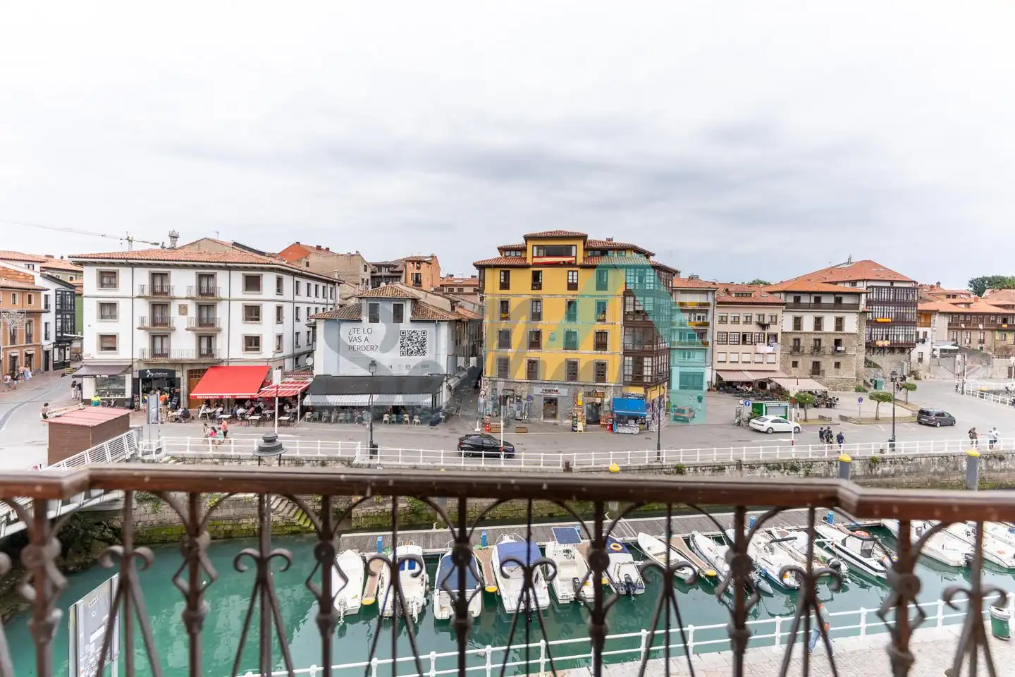 Terraza de Piso en venta en Llanes con Calefacción, Parquet y Balcón