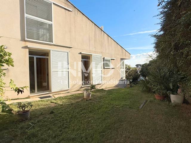 Casa-chalet en Alquiler en Riudecanyes