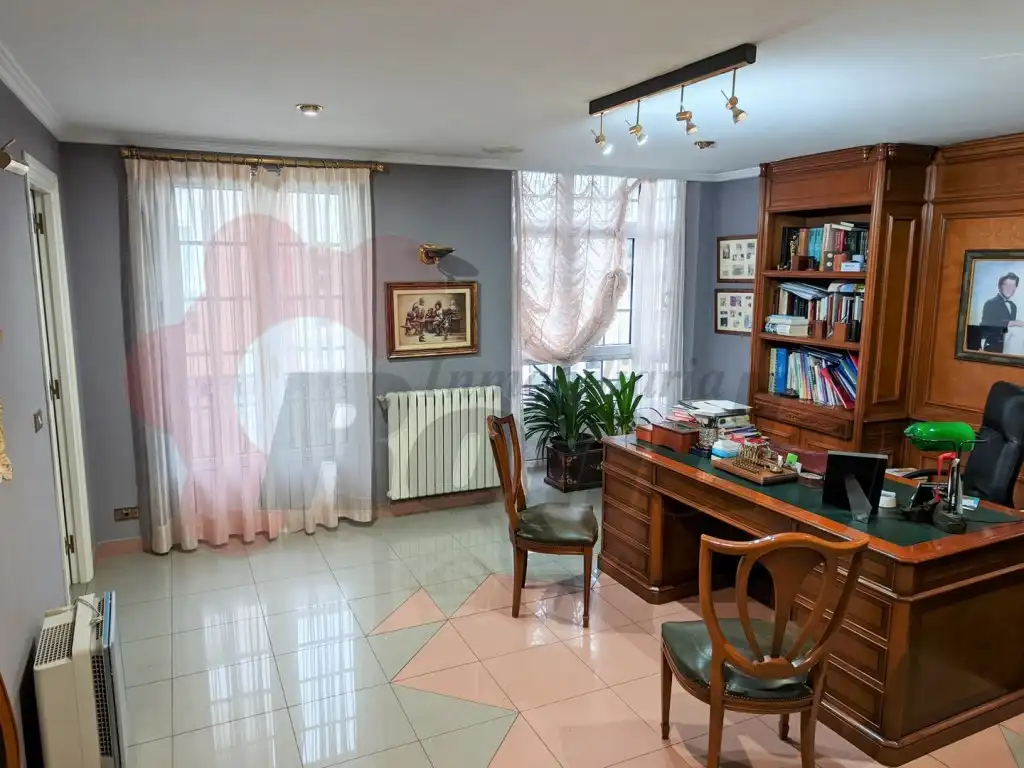 Wohnung mit Aufzug zum Verkauf in Centro - Recinto Amurallado, imagen 2