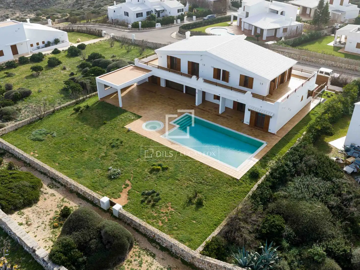 Außenansicht von Haus oder Chalet zum Verkauf in Ciutadella de Menorca mit Privatgarten, Terrasse und Schwimmbad