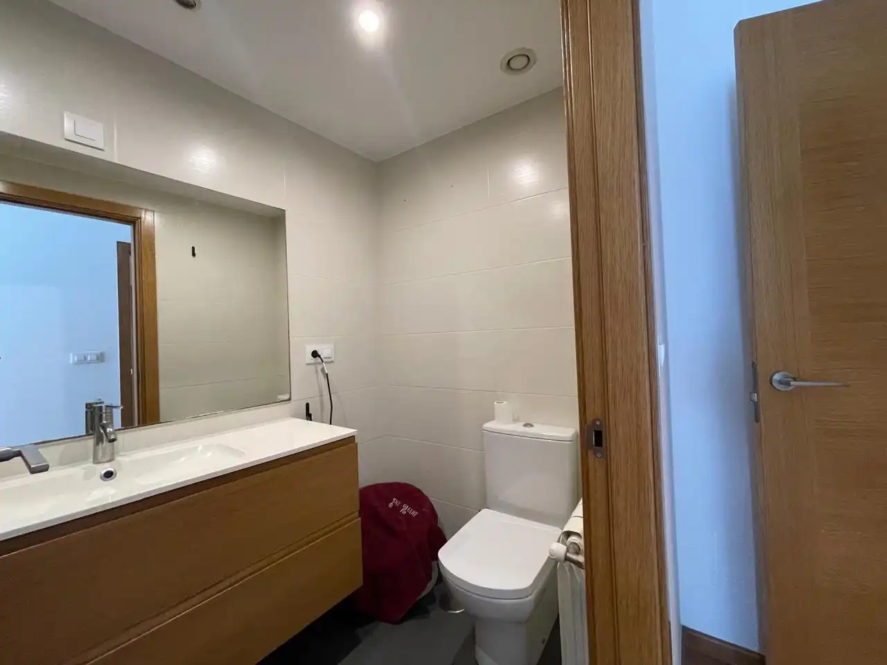 Bathroom of Flat for sale in A Coruña Capital   with Heating and Storage room