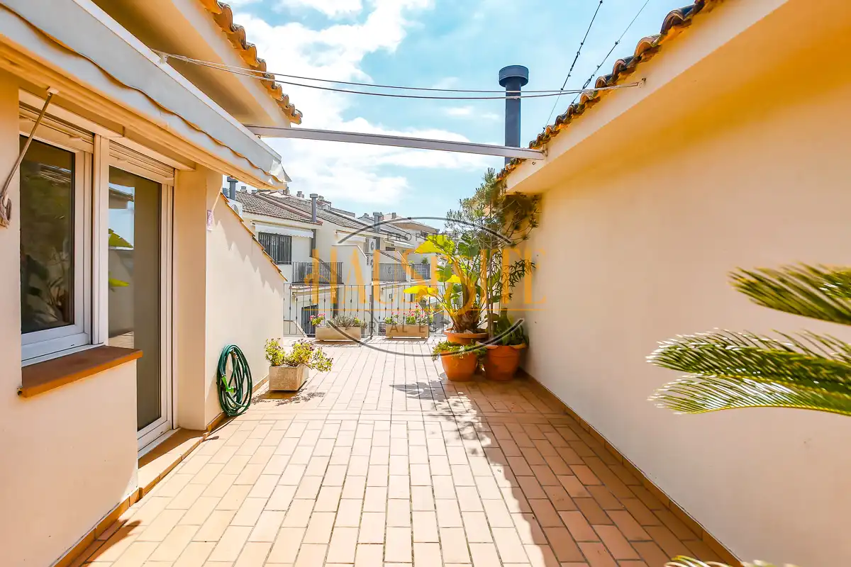 Terraza de Casa adosada en venta en Sitges con Aire acondicionado, Calefacción y Parquet