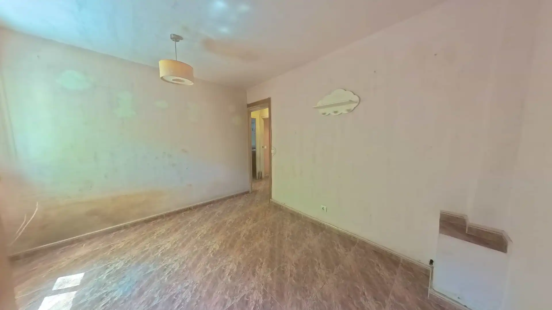 Piso en venta en Terrassa con Balcón