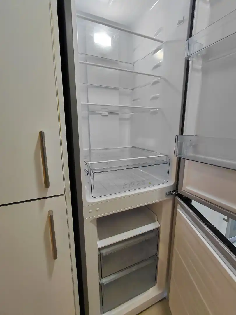 Küche von Wohnung zum Verkauf in Oleiros mit Heizung, Parkett und Möbliert