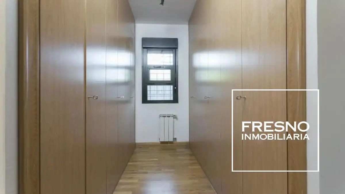 Habitación de Casa adosada en venta en Rivas-Vaciamadrid con Jardín privado
