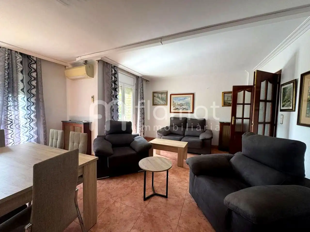 Sala d'estar de Pis en venda en Reus amb Aire condicionat, Calefacció i Moblat