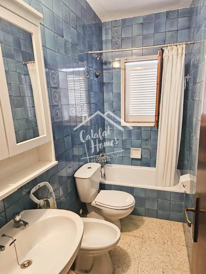 Badezimmer von Haus oder Chalet zum Verkauf in L'Ametlla de Mar  mit Privatgarten, Terrasse und Waschmaschine