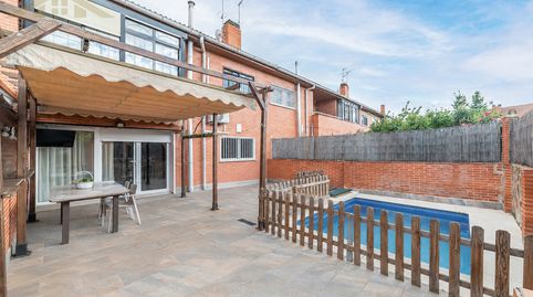 Foto 5 de Casa adosada en venta en Perales del Río, Getafe