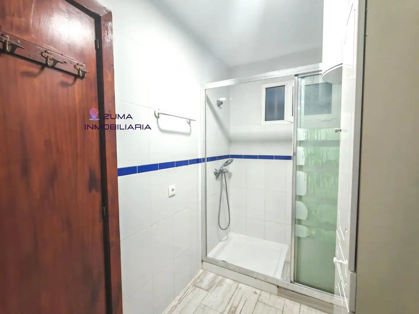 Bathroom of Apartments for rent in Torremolinos  with Terrace, Furnished and Community pool