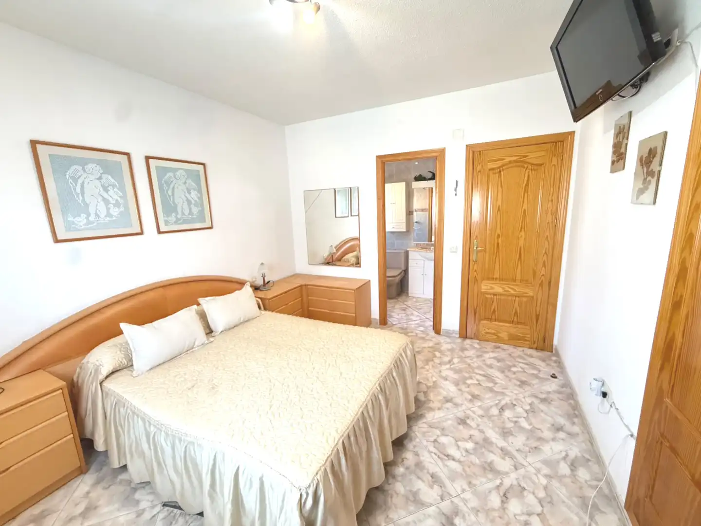 Habitación de Casa o chalet en venta en Villa del Prado, Madrid
