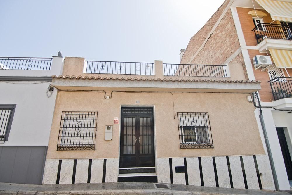 Vista exterior de Casa o chalet en venta en Motril con Terraza