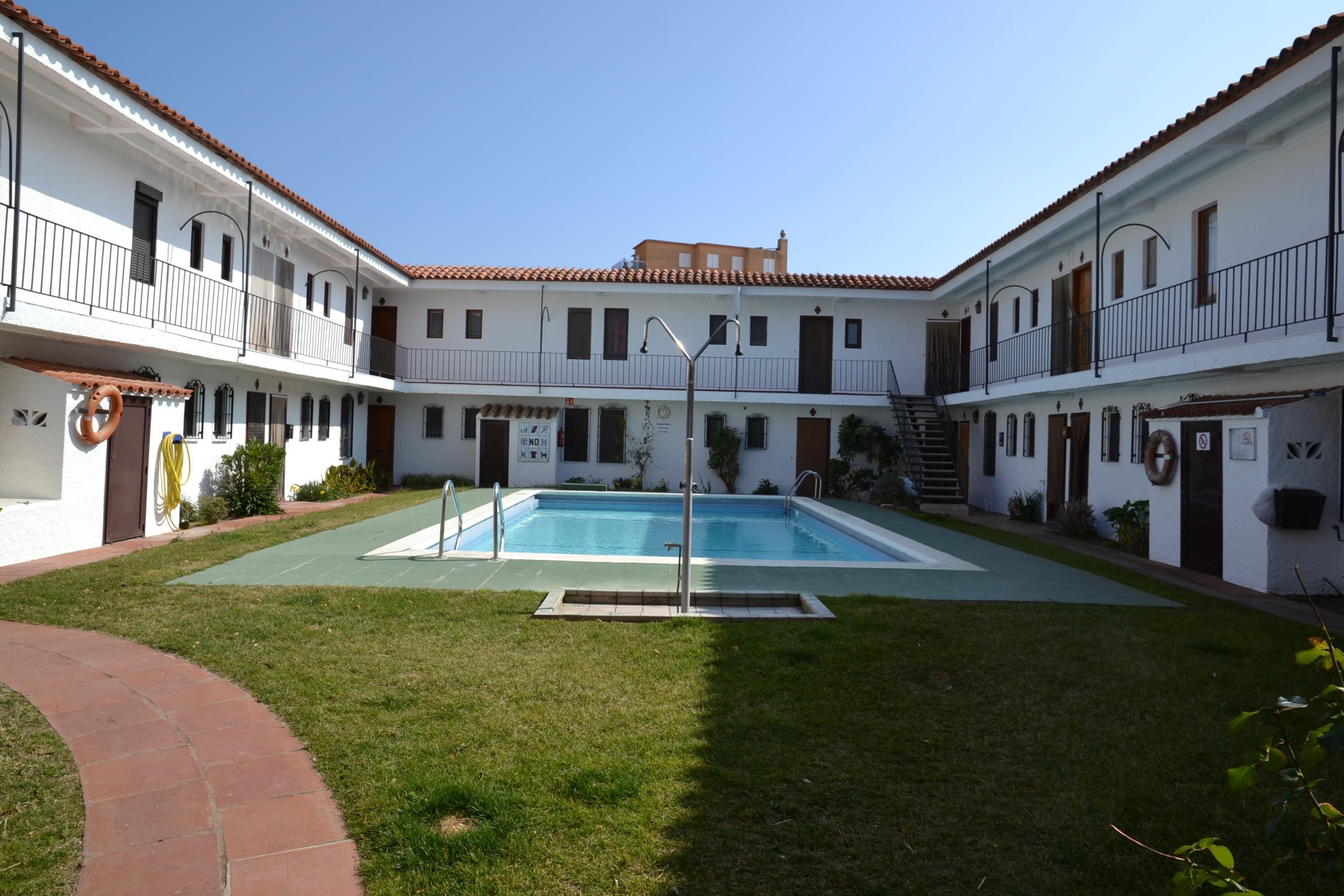 Swimming pool of Flat for sale in L'Estartit  with Air Conditioner, Private garden and Balcony