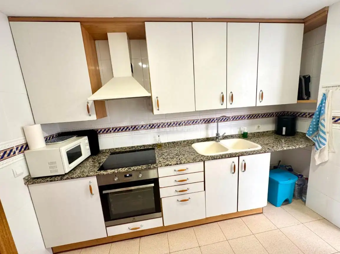 Kitchen of Attic for sale in Paterna  with Air Conditioner, Parquet flooring and Terrace
