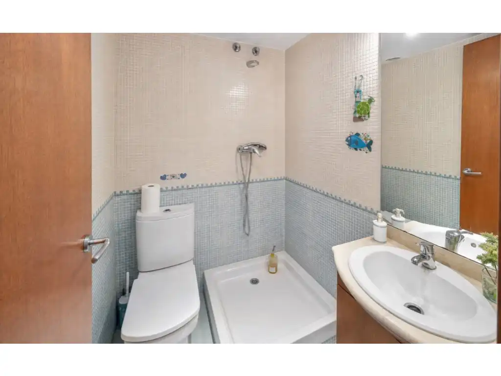 Baño de Dúplex en venta en El Pla del Penedès con Horno, Balcón y Piscina comunitaria