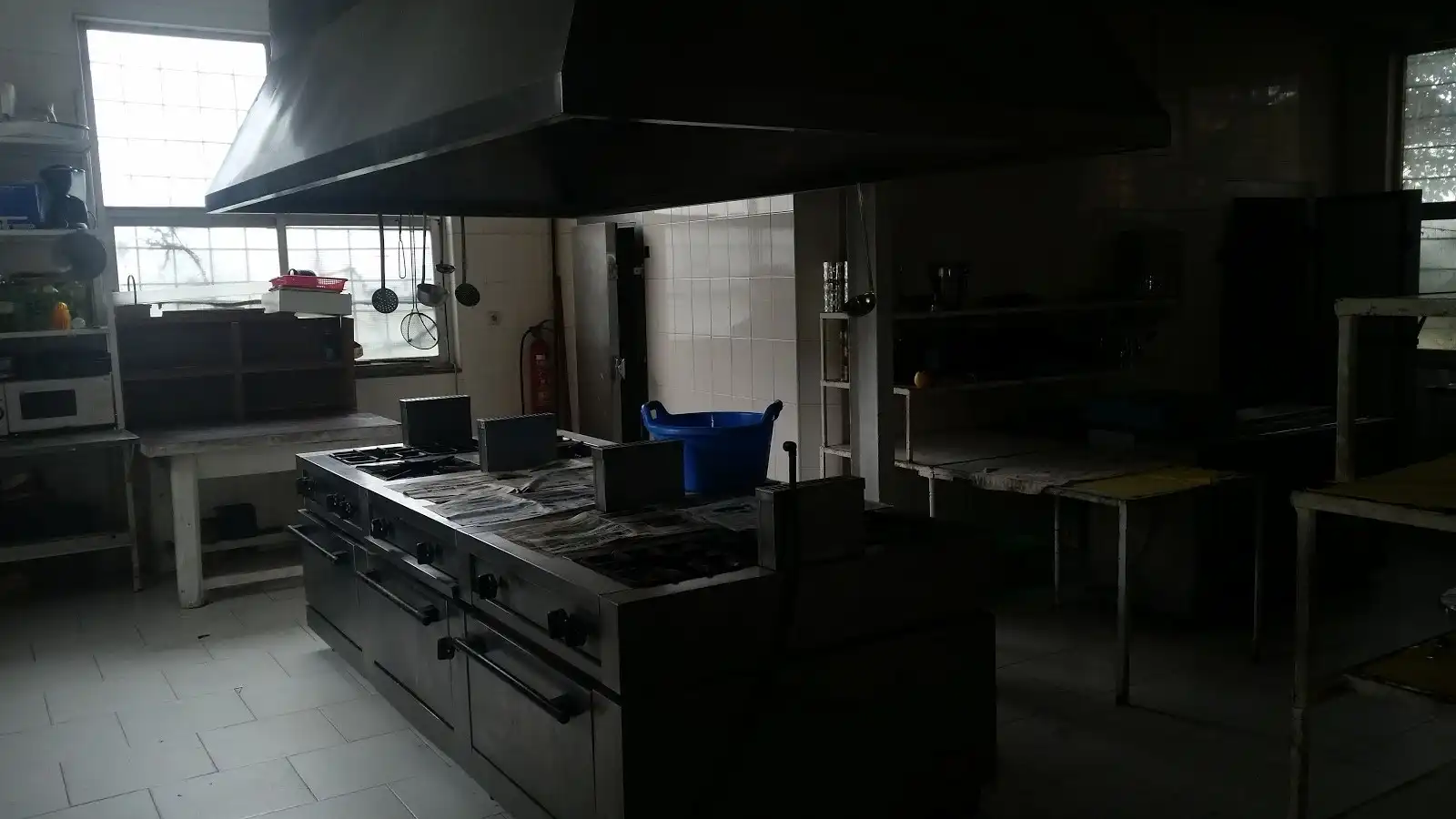 Kitchen of Buildings for sale in Hospital de Órbigo  with Alarm