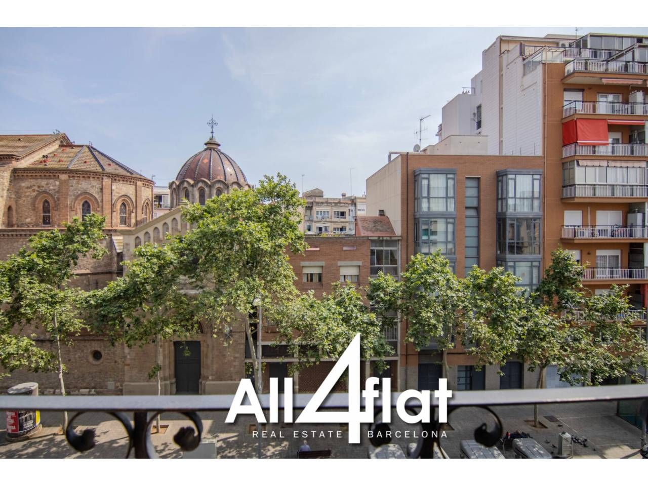 Exterior view of Flat to rent in  Barcelona Capital  with Parquet flooring, Furnished and Balcony