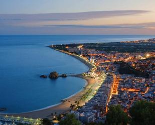 Vista exterior de Apartament en venda en Blanes amb Calefacció i Moblat