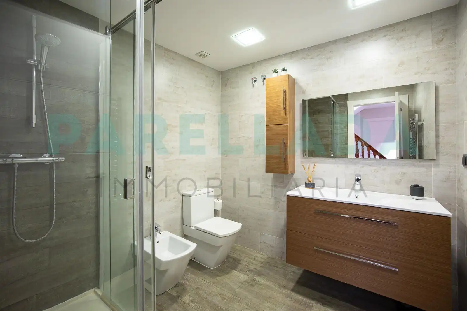 Bathroom of Duplexes for sale in Badalona  with Air Conditioner, Heating and Terrace