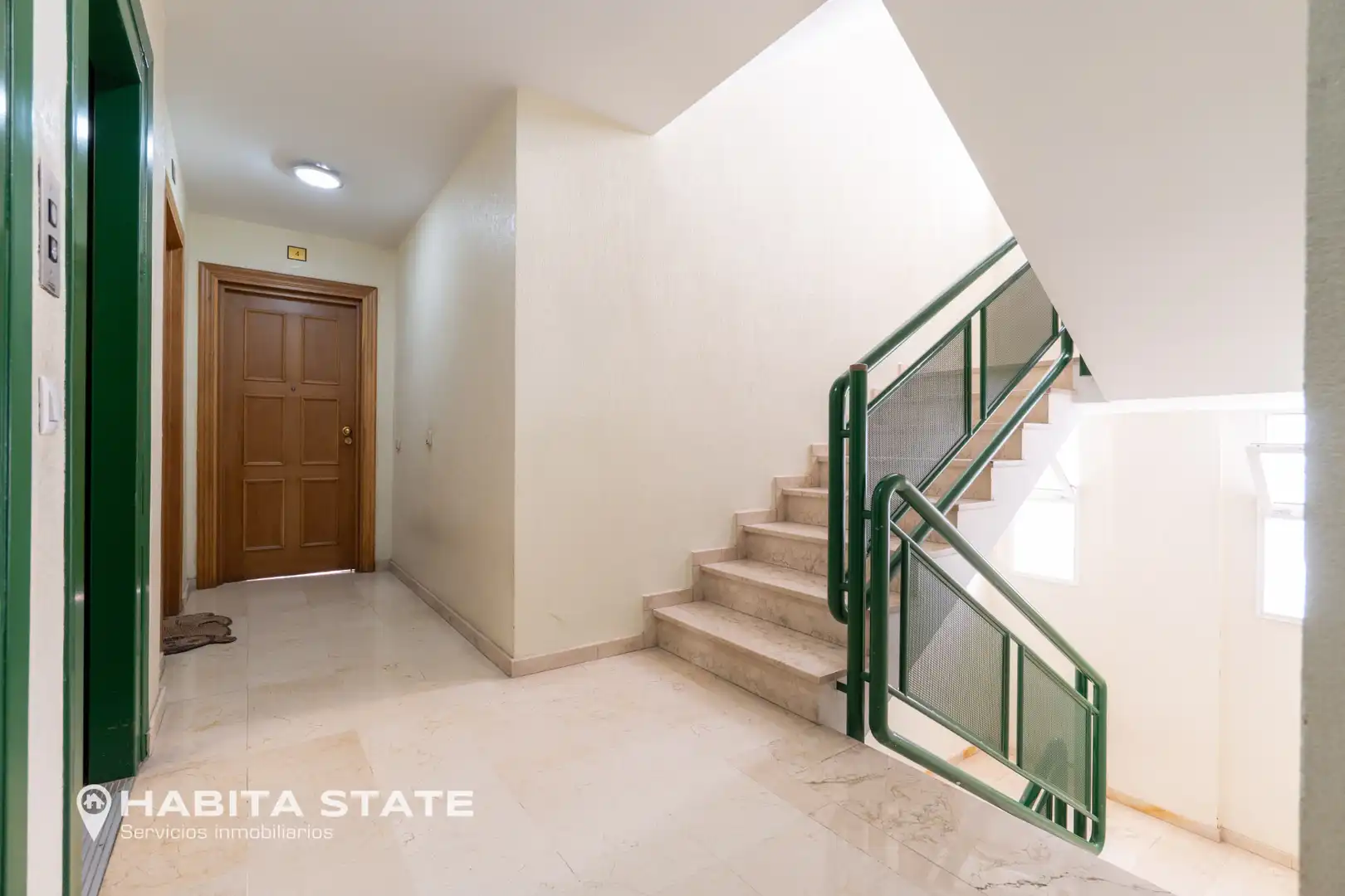 Flat for rent in Almería  with Air Conditioner, Heating and Terrace