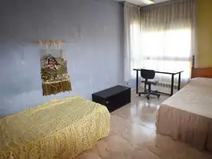 Schlafzimmer von Wohnung zur Miete in Tarragona mit Klimaanlage, Heizung und Möbliert