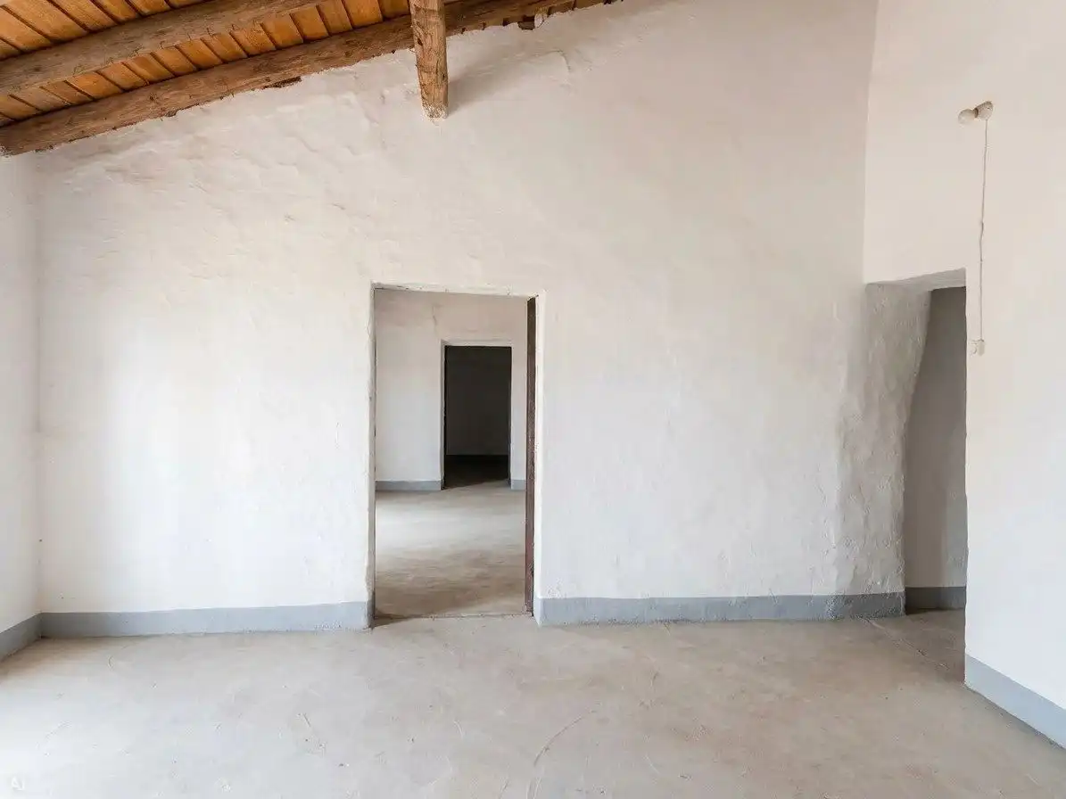 Gebäude zum Verkauf in Arroyo de San Serván, Badajoz