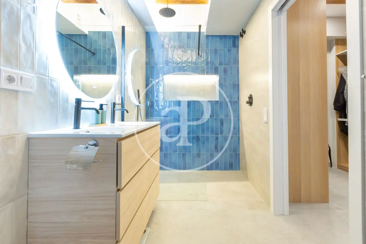 Badezimmer von Maisonette zum Verkauf in Valencia mit Klimaanlage, Heizung und Privatgarten