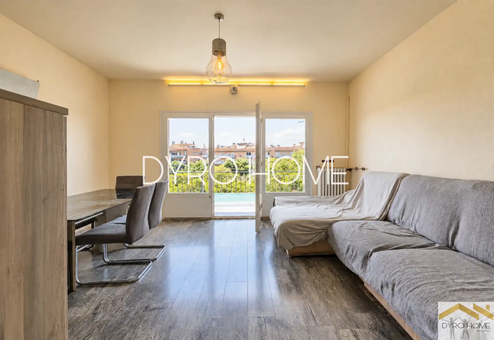 Living room of Flat for sale in Viladecans  with Heating, Terrace and Storage room