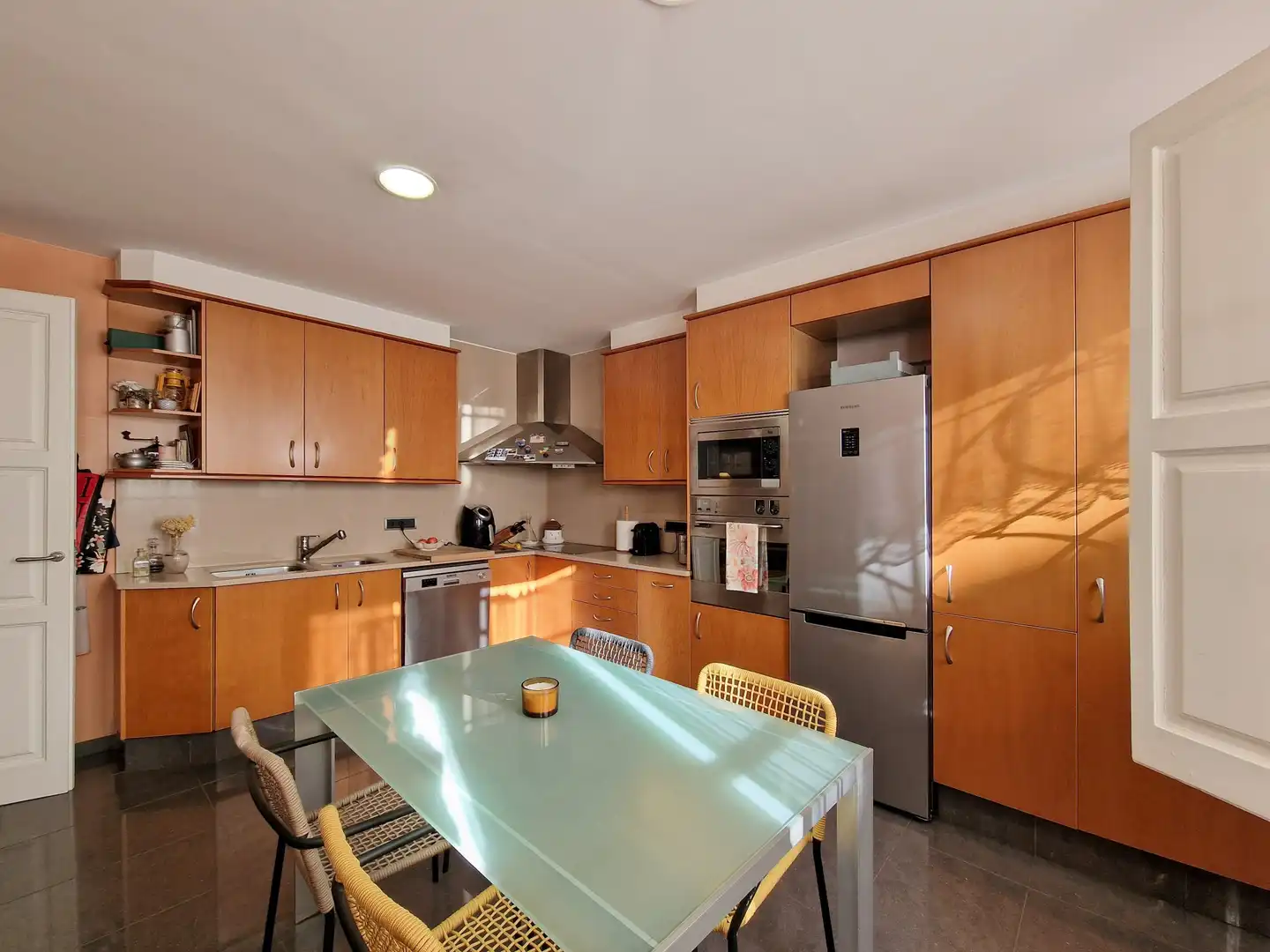 Kitchen of Flat for sale in Girona  with Air Conditioner, Heating and Terrace